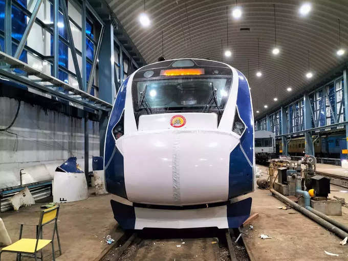 Mumbai- Solapur Vande Bharat Express