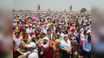 Navi Mumbai: महाराष्ट्र भूषण अवॉर्ड सेरेमनी में शामिल 11 लोगों की गर्मी से मौत, तेज धूप में खड़े थे हजारों लोग