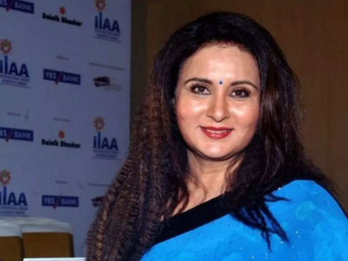 poonam dhillon photo