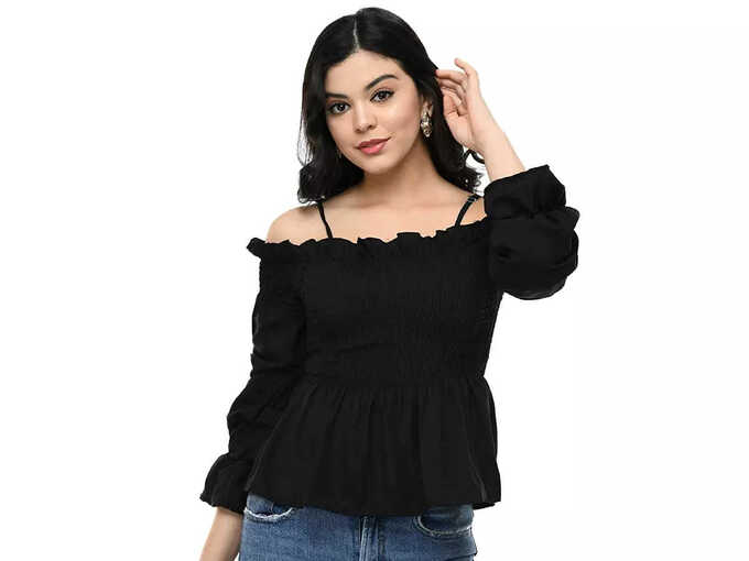 ஆஃப் ஷோல்டர் டாப் (Off-Shoulder Top)