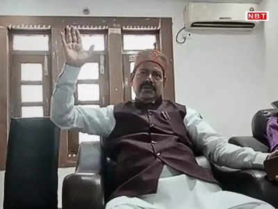 बिहार: अफसरों की घूसखोरी के खिलाफ फूटा आक्रोश, खनन अधिकारियों की पिटाई पर RJD विधायक का अजब बयान