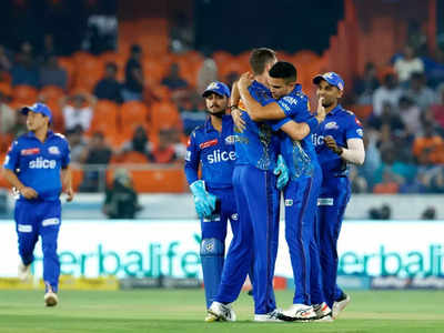 SRH vs MI Highlights: दूसरे ही मैच में छा गए अर्जुन तेंदुलकर, मुंबई इंडियंस को आखिरी ओवर में दिलाई जीत