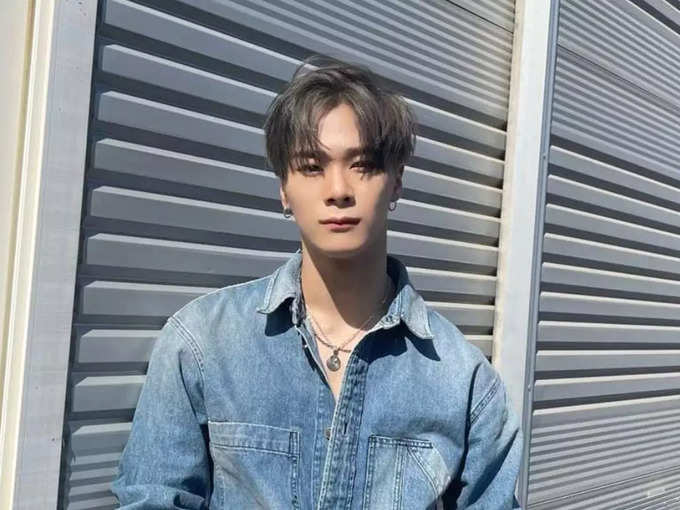 kpop-singer-moonbin