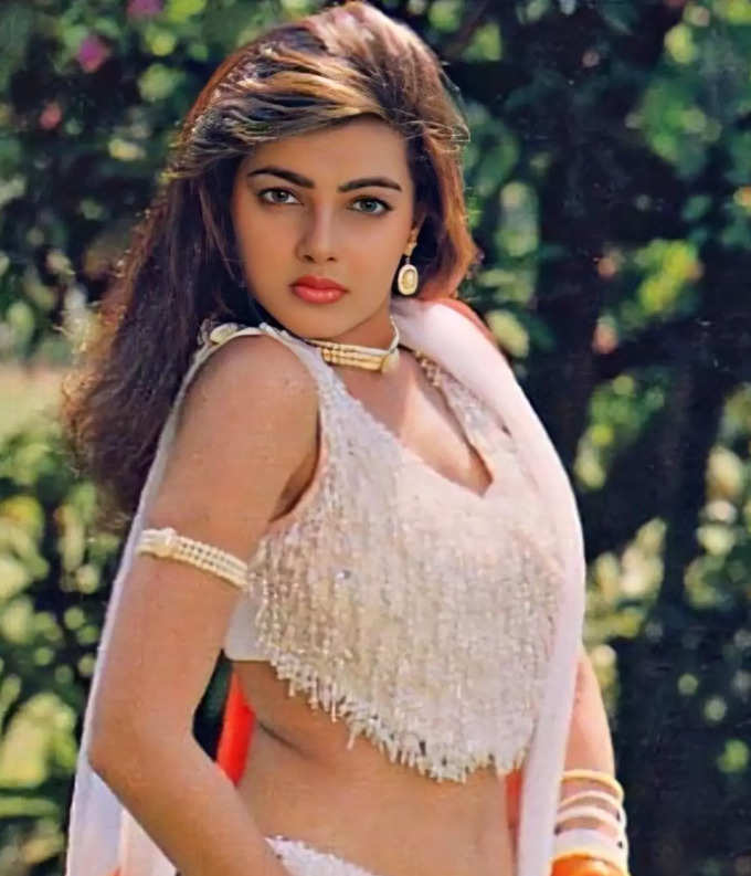 actress mamta kulkarni rare