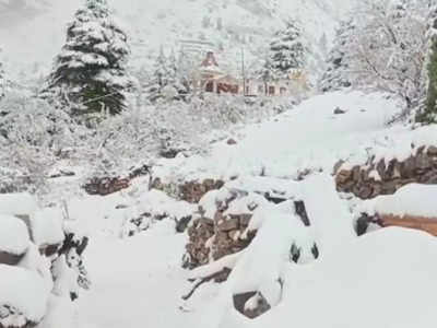 Uttarakhand snowfall: भीषण गर्मी के मौसम में पहाड़ों पर भारी बर्फबारी, प्रकृति ने बाबा केदारनाथ-बद्रीनाथ का किया श्रृंगार