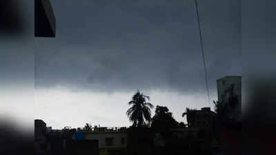 Kolkata Rain : কলকাতায় ঝেঁপে নামবে বৃষ্টি, ৪০ কিলোমিটার বেগে বইবে ঝোড়ো হাওয়া!