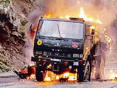 बारिश और धुंध का उठाया फायदा, सेना के वाहन को जला डाला... जानें कैसे पुंछ में आतंकी हमले को दिया गया अंजाम 