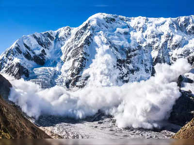 बागेश्वर के पिंडारी ग्लेशियर में हिमस्खलन, 13 अमेरिकी ट्रैकर्स का ग्रुप फंसा, बचाव अभियान तेज