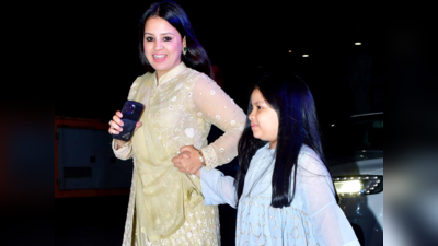 अर्पिता खान की पार्टी में पहुंची धोनी की बेटी ने खींचा ध्यान, कुर्ता-पजामा पहन जीवा बनी क्यूट मेहमान