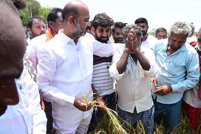 అండగా ఉంటానని హామీ..