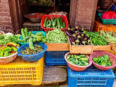 Kolkata Market Price: ক্যাপসিকাম 80 টাকা, সস্তা পটল-টমেটো! একনজরে আজকের বাজার দর