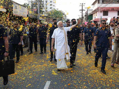 PM Modi In Kerala:വിഷയങ്ങൾ ഉന്നയിച്ചു ക്രൈസ്തവ മതമേലധ്യക്ഷന്മാർ, എല്ലാം ക്ഷമയോടെ കേട്ട് മോദി; വന്ദേ ഭാരത് അനുവദിച്ചതിന് നന്ദി
