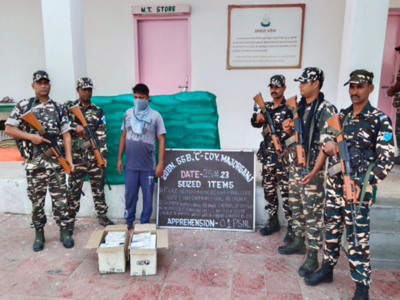 बिहार: 17 लाख नेपाली फेक नोट के साथ एसएसबी के हत्थे चढ़ा शातिर