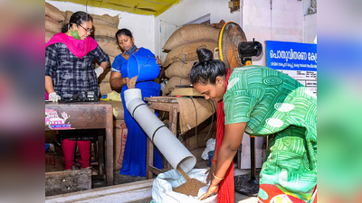 സംസ്ഥാനത്തെ റേഷൻ കടകൾ ഇന്നും നാളെയും അടച്ചിടും; ഈ മാസത്തെ റേഷൻ അടുത്തമാസം അഞ്ചുവരെ