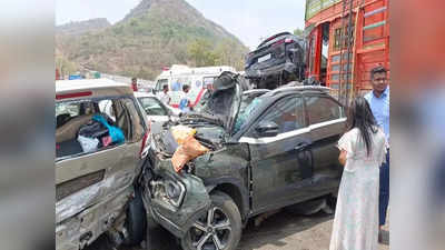 Mumbai Pune Expressway पर 11 गाड़ियों की महाटक्कर, भिड़ंत में कई कारें हो गईं चकनाचूर