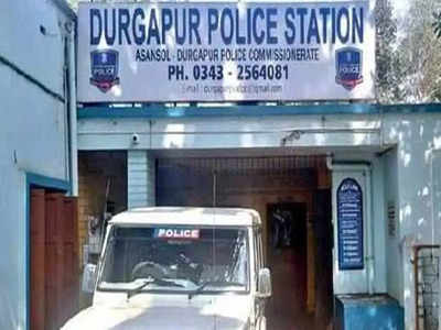 Durgapur News : দুর্গাপুরে বাড়ি থেকে প্রৌঢ়াকে গাড়িতে তুলে চম্পট মহিলাদের