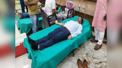 Blood Donation Camp : গরমে রক্ত সংকটে দক্ষিণ দিনাজপুর, নিয়মিত রক্তদান শিবিরের উদ্যোগ প্রশাসনের