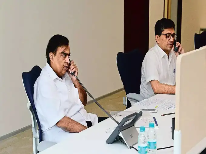 ​रिलायंस के अनऑफिशियल सीईओ