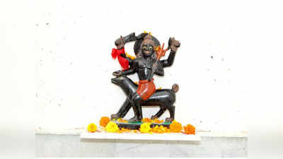 Shani Dev: শনি ঠাকুরের মূর্তি কেন ঘরে রাখা হয় না? চমক লুকিয়ে এই পৌরাণিক কাহিনিতে