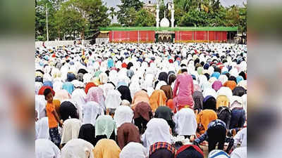 Eid Namaz Row: ರಸ್ತೆ ಮೇಲೆ ನಮಾಜ್‌: ಉತ್ತರ ಪ್ರದೇಶದಲ್ಲಿ 2000 ಜನರ ವಿರುದ್ಧ ಎಫ್‌ಐಆರ್‌