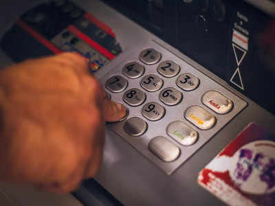 ATM Machine: এটিএম-এর ভিতরে এসি থাকে কেন জানেন? রয়েছে সিক্রেট কারণ