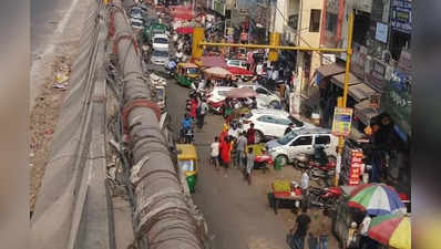 Delhi: नांगलोई फ्लाईओवर जा रहे हैं तो जल्दी निकलें, पीरागढ़ी से टीकरी बॉर्डर वाले कैरिज वे पर रिपेयरिंग का काम शुरू