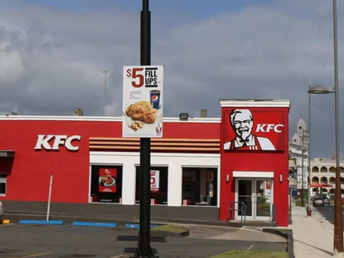 KFC -এর শুরুটা কী ভাবে হল?