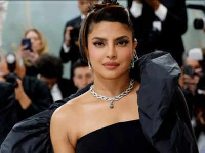 Priyanka Chopra: ప్రియాంక మెడలో రూ. 204 కోట్ల డైమండ్ నెక్లెస్.. అందరి కళ్లూ ఆమె పైనే!!