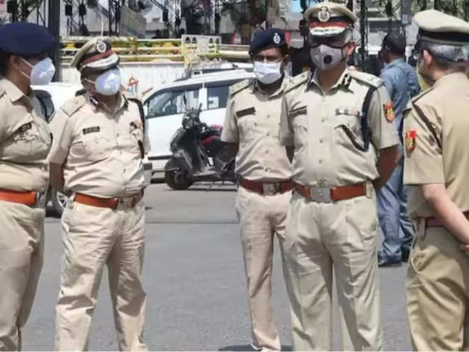 दिल्ली-एनसीआर में कई जगह पुलिस की रेड