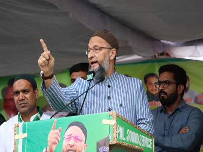 Atiq Ahmed के हत्यारों के घरों पर क्यों नहीं चला बुलडोजर, मुरादाबाद से ओवैसी का CM योगी पर जबर्दस्त प्रहार