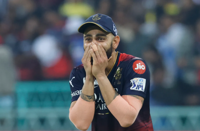 જ્યારે Virat Kohliને Gautam Gambhir તરફથી મળી હતી અમૂલ્ય ભેટ, એકબીજાને ભાઈ માનતા હતા બંને ખેલાડી - rcb vs lsg when virat kohli and gautam gambhir had a good bonding 5 કોહલીએ આડકતરી રીતે આપી પ્રતિક્રિયા