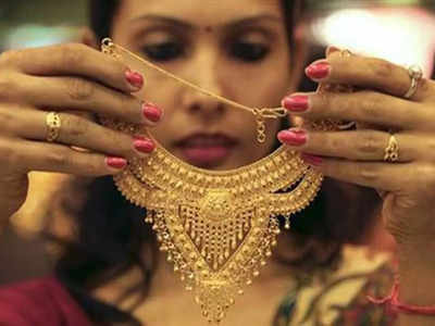 Gold rate: எகிறி அடித்த தங்கம் விலை.. ஒரு சவரனுக்கு 728 ரூபாய் உயர்வு!