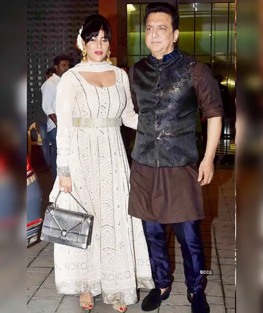 warda khan speaks on divya bharti: movie sajid nadiadwalas wife warda khan  says there is spacial place for divya bharti in their life | Navbharat  Times Photogallery