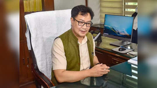 Kiren Rijiju: मोदींनी भाकरी फिरवली, किरेन रिजिजूंना धक्का, कायदा मंत्रिपदावरुन हटवलं, या नेत्याकडे जबाबदारी