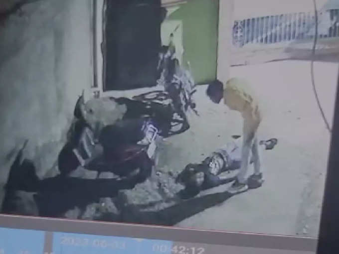 Chhatrapati Sambhaji Nagar Mdnight Murder Of Youth CCTV Footage