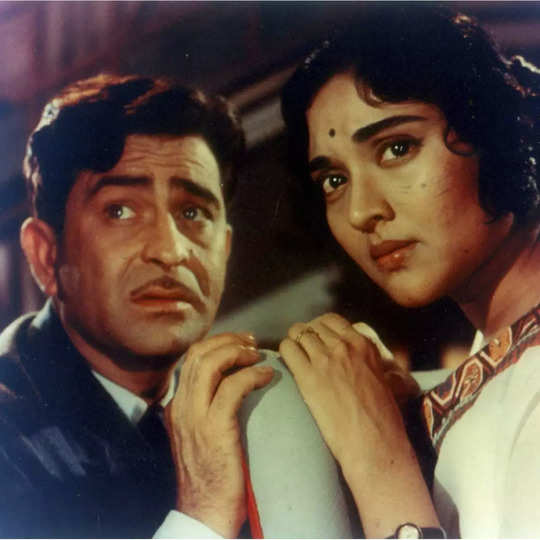 जब टीनू आनंद के पिता इंदर राज आनंद ने राज कपूर को सरेआम मार दिया था थप्पड़, एक रात में खो दी थीं 18 फिल्में!