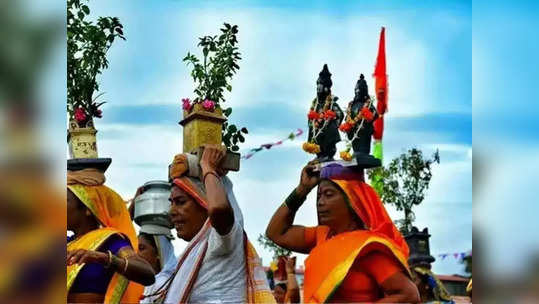 Palkhi Sohala 2023 : संत तुकाराम महाराजांची पालखी मार्गस्थ, अनगडशहाच्या दर्ग्यावर विसावा