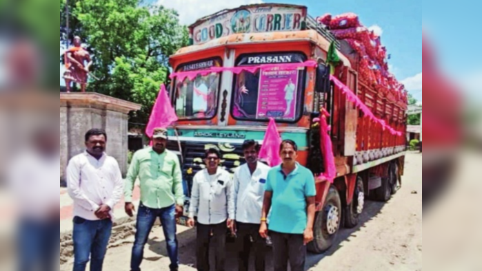 कन्नडमधील कांद्याची हैदराबादमध्ये जोरात विक्री; २०० मेट्रिक टन कांद्याचा खप