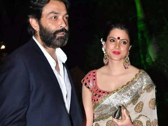 Bobby Deol Love Story: बॉबी देओल को तान्या से हुआ था पहली नजर का प्यार, शादी के लिए की मशक्कत, क्यूट सी है कहानी