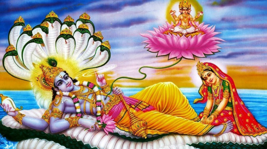 Ashadhi Ekadashi : आषाढी एकादशीला करा पद्म पुराणात सांगितलेल्या 'या' ५ गोष्टी, भगवान विष्णू होतील प्रसन्न