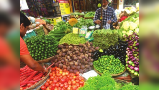 भाज्यांचे दर कडाडले; आवक मंदावल्याने टोमॅटो, मिरचीसाठी मोजावी लागतेय इतकी किंमत