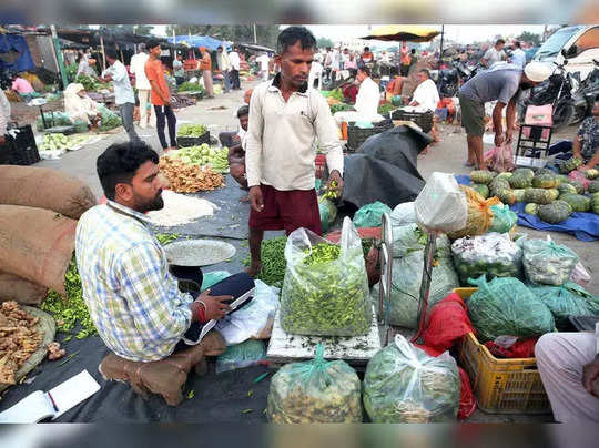 why-vegetables-prices-continue-rising-101480451