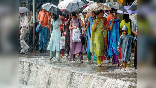 Mumbai Rain: महापूर, अतिवृष्टी ते मुंबईची होणारी तुंबई,मायानगरीची अशी अवस्था का?वाचा छायाचित्रकाराच्या नजरेतून