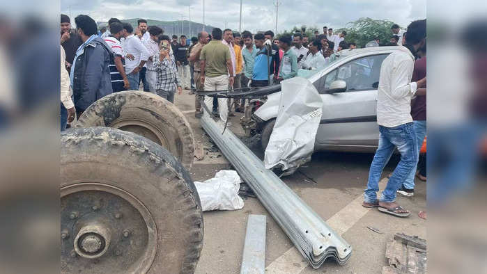 छत्रपती संभाजीनगर कार-ट्रॅक्टर अपघात