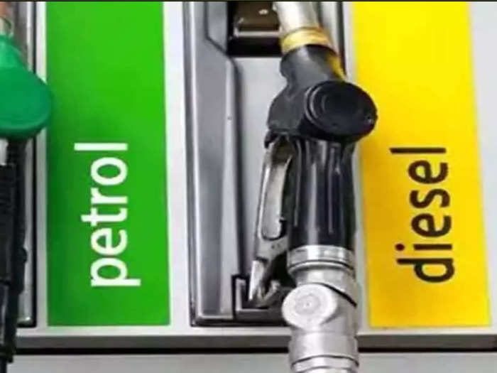 Petrol Diesel Price Today: 445 நாட்களை தாண்டியும் மாறாத பெட்ரோல்,டீசல் விலை... இன்றைய விலை நிலவரம்..!