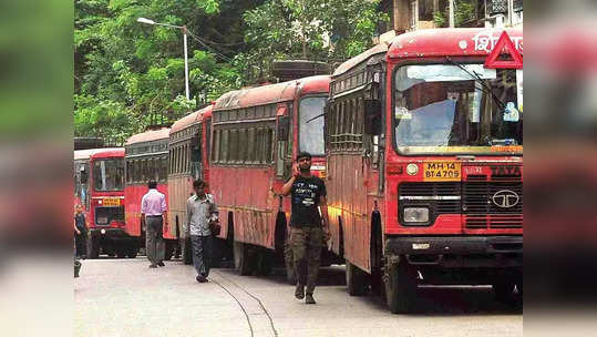 कोट्यवधींचा खर्च, राजकीय पुनर्वसन करण्याचा अड्डा, ST 'राजकारण्यांच्या' सेवेसाठी, कॅगचा ठपका