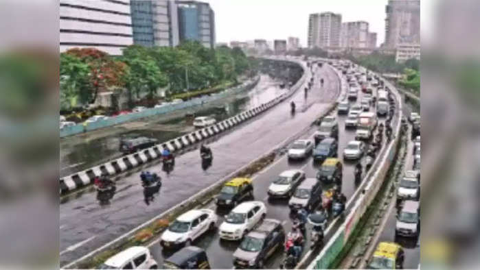 दोन्ही महामार्ग ल<u></u>वकरच होणार खड्डेमुक्त, महापालिकेचा दावा