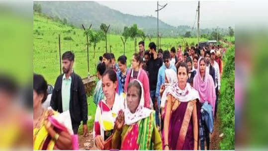 तिसरा सोमवारही यंदा 'कडकी'चा; त्र्यंबक देवस्थानसह विक्रेत्यांचे उत्पन्न घटले