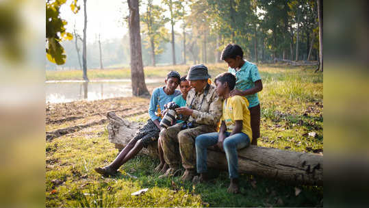 कोरली अभिमानाची लेणी