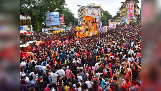 विसर्जन मिरवणुकीसाठी ‘जुलूस’ पुढे ढकलला; पुण्यातील भाईचाऱ्याच्या संदेशाची संपूर्ण राज्यभर चर्चा